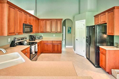 Private Oasis With Pool, 10 Mi To Naples Beach!