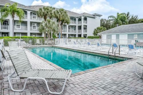 Vanderbilt Villa Beach Retreat