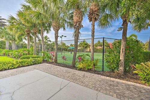 Alluring Naples Retreat With Resort Amenities!