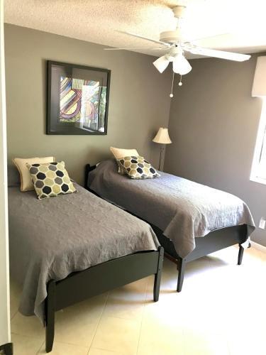Apartamento 4253 Sea Woods Villa 3 Bed 2 Bath Apts