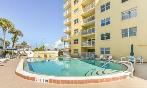 Ponce De Leon Towers By Ocean Properties