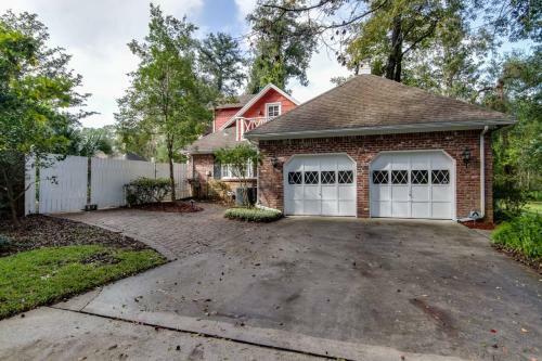 English Cottage Pool Home Florida Style