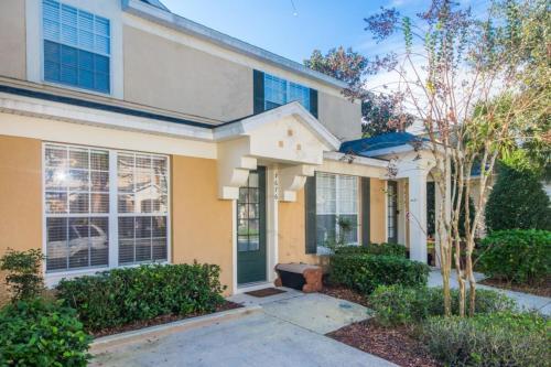 Windsor Hillstownhouse #258834 Townhouse