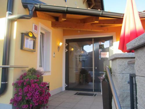 Hostal Landgasthof Alpenblick