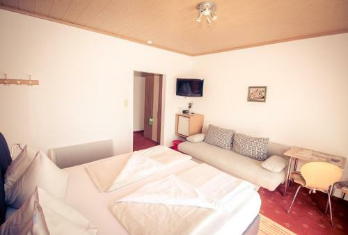 Hostal Pension Waldruh - Tannenheim