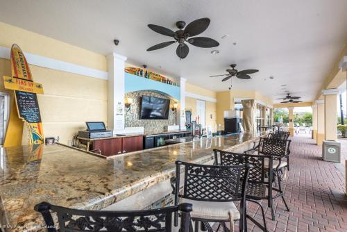 Apartamento Cayview Avenue Unit 404 Condo