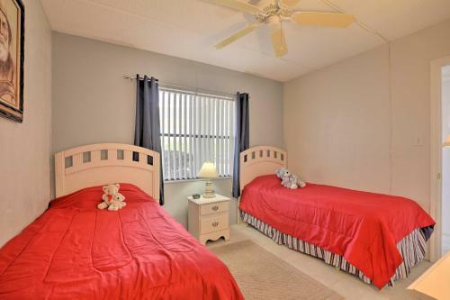 Apartamento Quaint Beachfront Getaway With Patio And Community Pool
