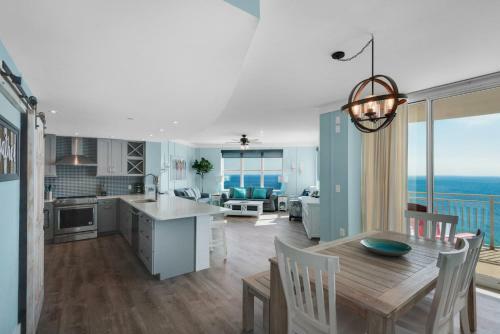 1901 - 3 Bedroom 3 Bath. Fully Renovated! Free Beach Chairs!