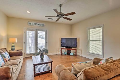 Apartamento Pcb Condo With Balcony - Walk To The Beach!