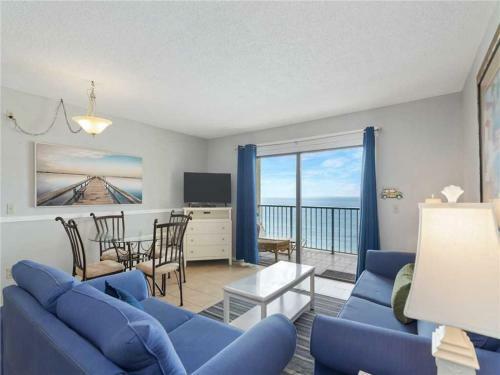 Apartamento Summit 913, 1 Bedroom, Sleeps 6, Beachfront, Wi-fi, Pool