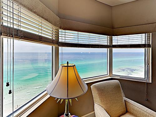 Apartamento New Listing! Gulf-front Condo With Epic Views, Pools Condo