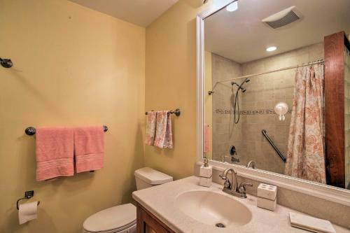 Riviera Beach Home With Private Pool-1 Min To Coast!