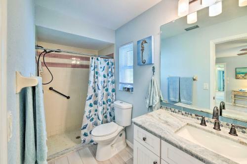 Family Fun - Port Charlotte Beach Bungalow!
