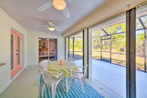 Family Fun - Port Charlotte Beach Bungalow!