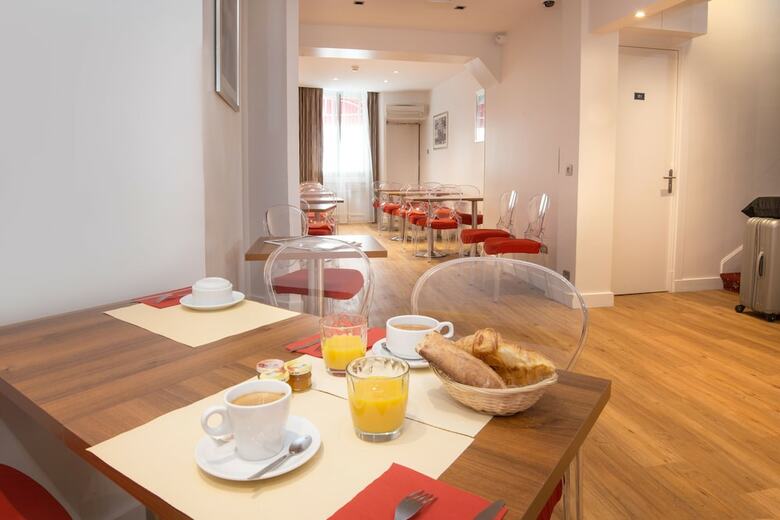 Hotel De France