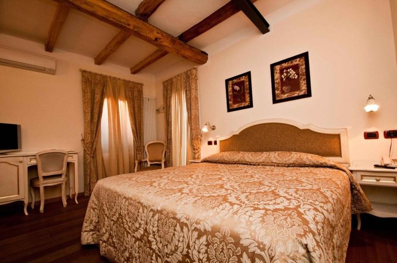 Hotel Porta San Mamolo