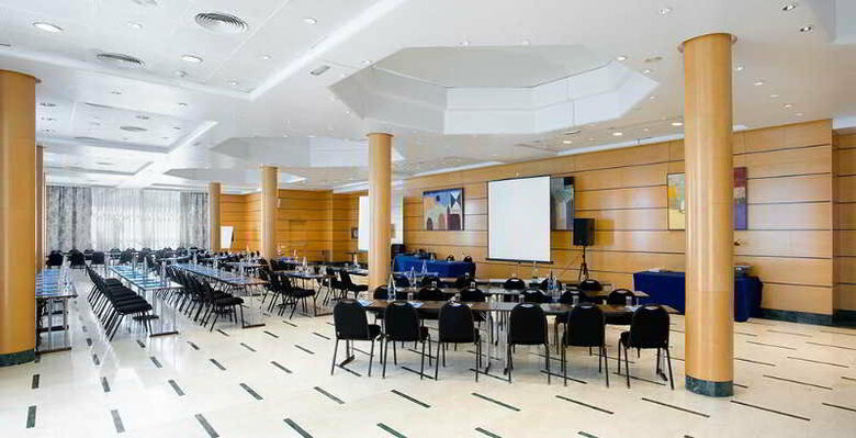 Hotel NH Valencia Center
