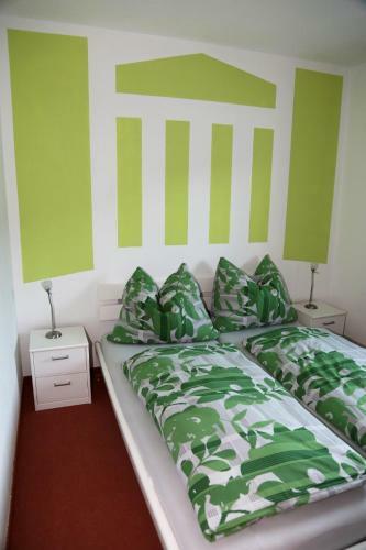 Apartments Steger