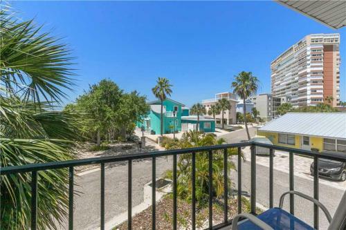 Seabreeze, 3br, Walk To Beach, Wifi, Pet Friendly, Sleeps 10