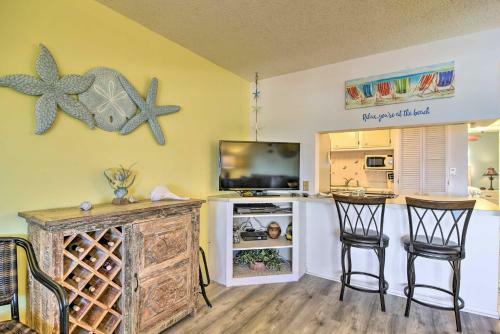 Apartamento Oceanfront Condo With Pool, Walk To Beach And Bars