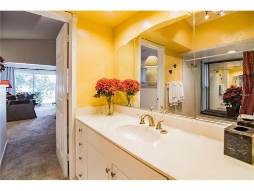 Affordable Beach Condos -three Bed 3 Bath House Home