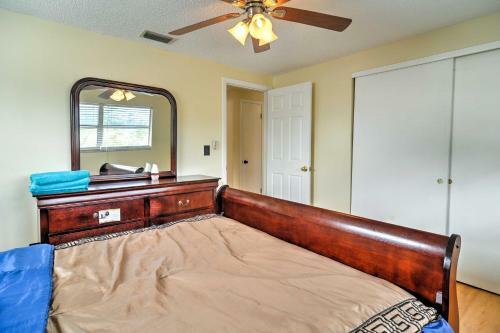 St Petersburg Home With Pool - 4 Miles From Downtown!