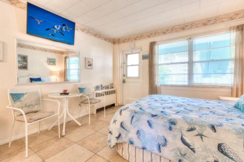 Apartamento Tropic Terrace #16 - Beachfront Rental Apts