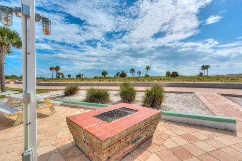 Apartamento Tropic Terrace #29 - Beachfront Rental Apts