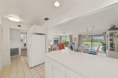 Blind Pass Condo A203 On Beautiful Sanibel Island