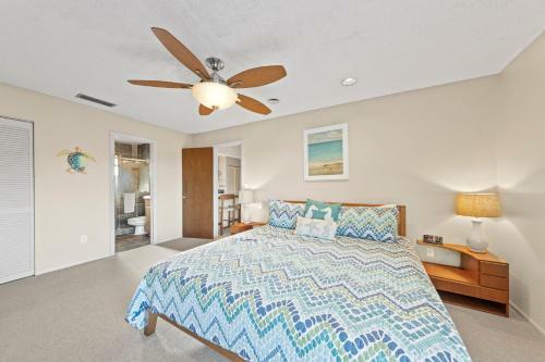 Tropical Condo On Sanibel's Secluded West End - Blind Pass B211