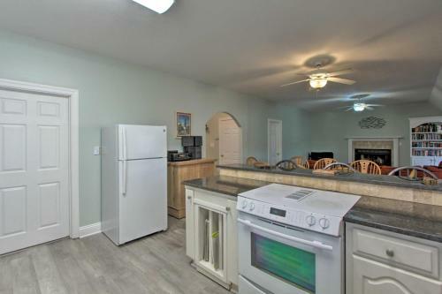 Family-friendly Home With Pool, Easy Walk To Beach!