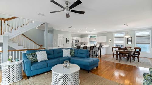 Private Pool, Private Beach Access Point, Beach Music- A Seagrove Delight!
