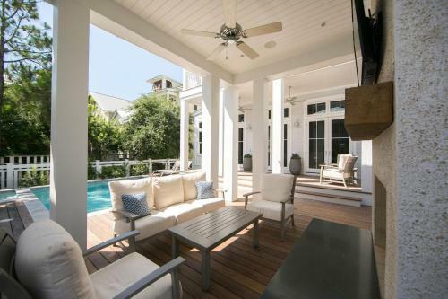 Watercolor By Dune Vacation Rentals - Beach District