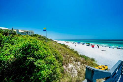 Apartamento One Seagrove Place Unit 701 Condo
