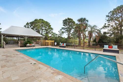 Apartamento Remodeled Gulf Getaway - Pool, Spa - Steps To Sand Condo