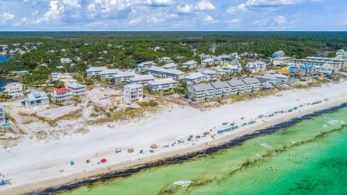 Beachside Villas 1131- Beauitful Beachside Condo!