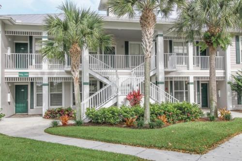 Greenlinks Golf Villa At Lely Resort
