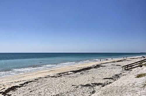 Apartamento Oceanfront Vero Beach Condo With Balcony Views!