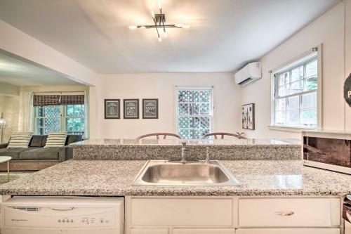 Garden Apartment - 4 Mi To Downtown Atlanta