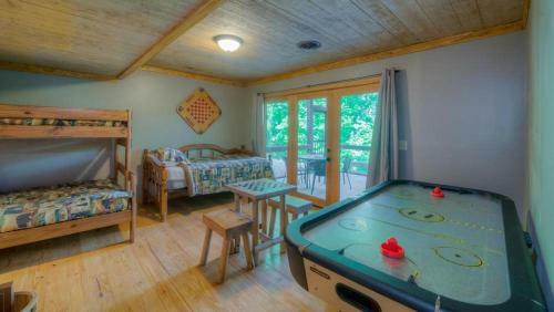 Blue Chase Lodge By Escape To Blue Ridge