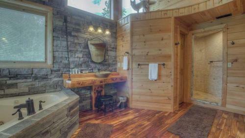 Falling Waters Lodge By Escape To Blue Ridge