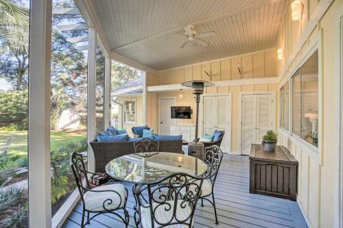 Charming Cottage With Porch, Less Than Half Mi To Beach