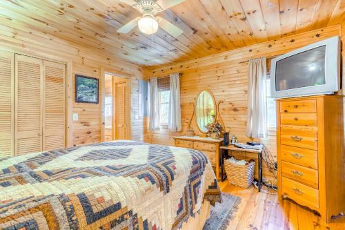 Little Cabin On The Creek