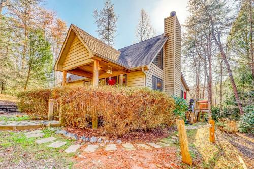 Little Cabin On The Creek