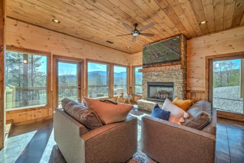Banley Ridge By Escape To Blue Ridge