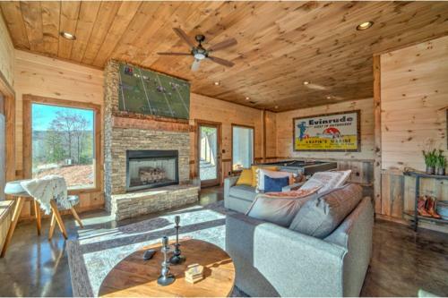 Banley Ridge By Escape To Blue Ridge