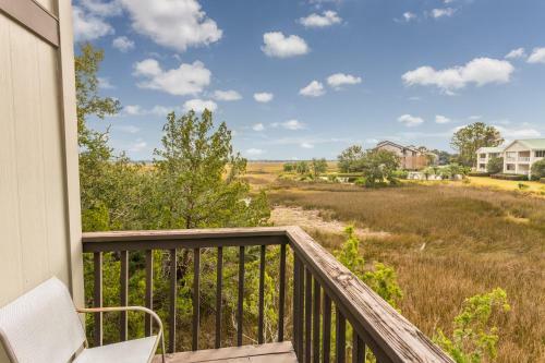 486 Cedar Walk