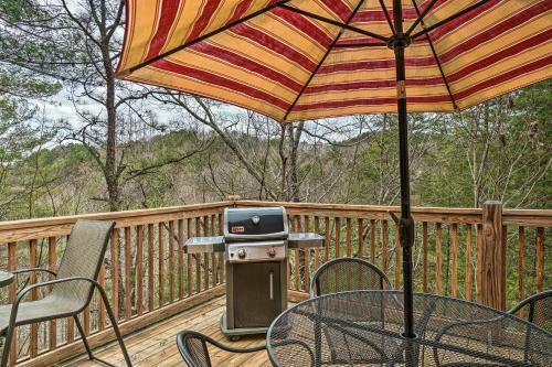 Christoffs Chalet With Hot Tub - 2 Mi To Downtown