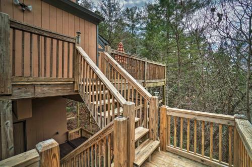 Christoffs Chalet With Hot Tub - 2 Mi To Downtown