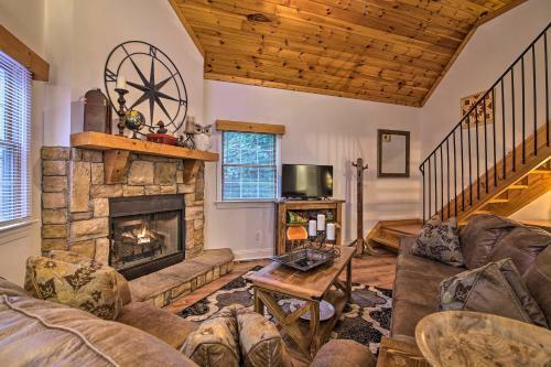 Helen Townhome, Walk To Chattahoochee River!